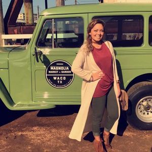 Meet your Posher, Angela